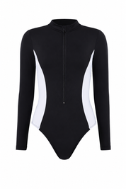 Wetsuit Cavado Bicolor - vista costas com recorte cavado