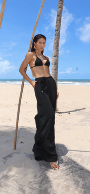 Calça Pantalona | Tecido Plano Preto