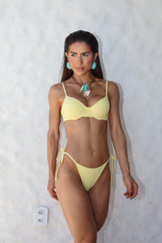 Biquíni Meia Taça Amarelo com Lacinho Ajustável