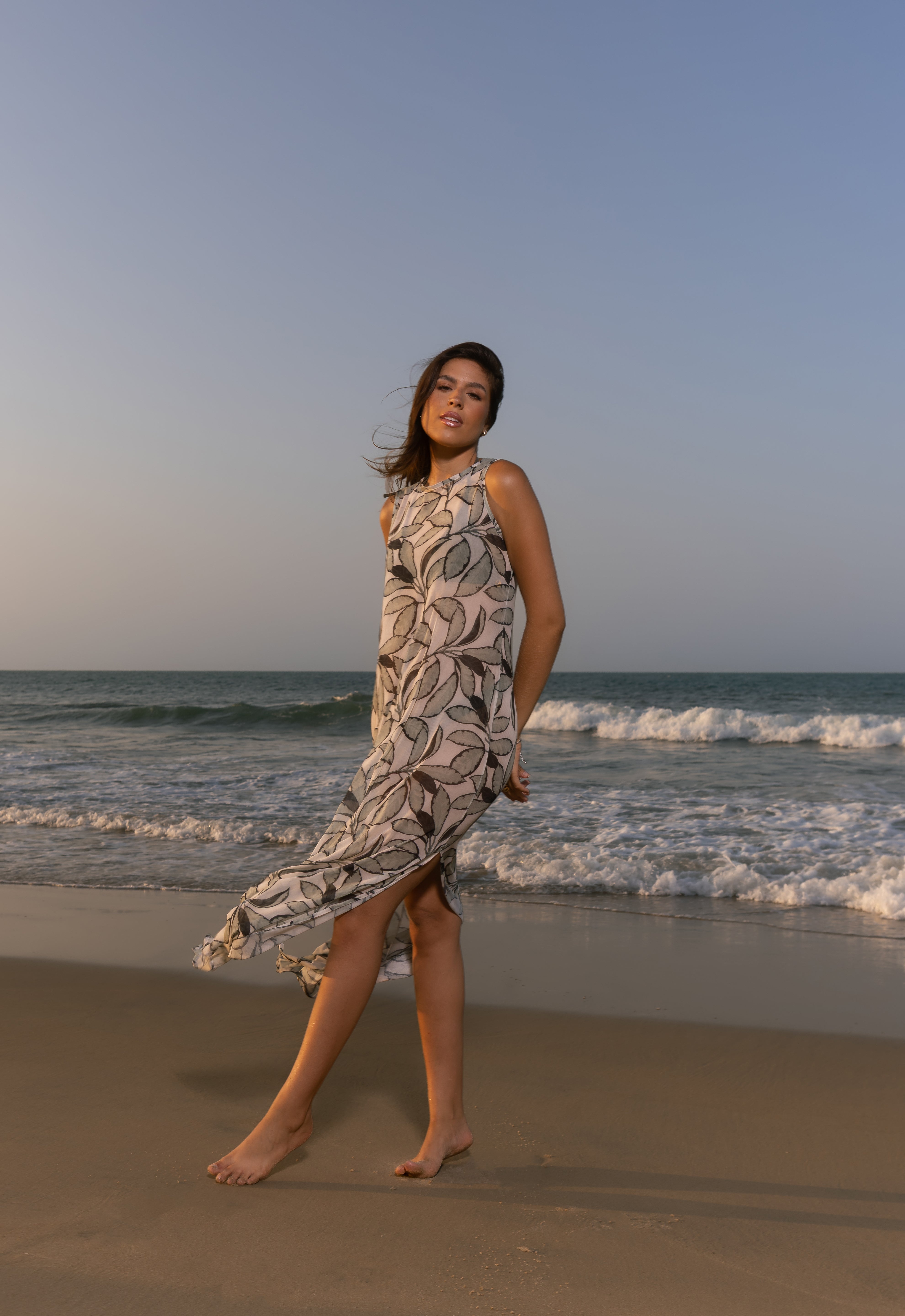 Vestido Tule Folhagem