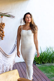 Vestido Midi Franzido Preto - PRÉ-VENDA ENVIO 05/10/2026