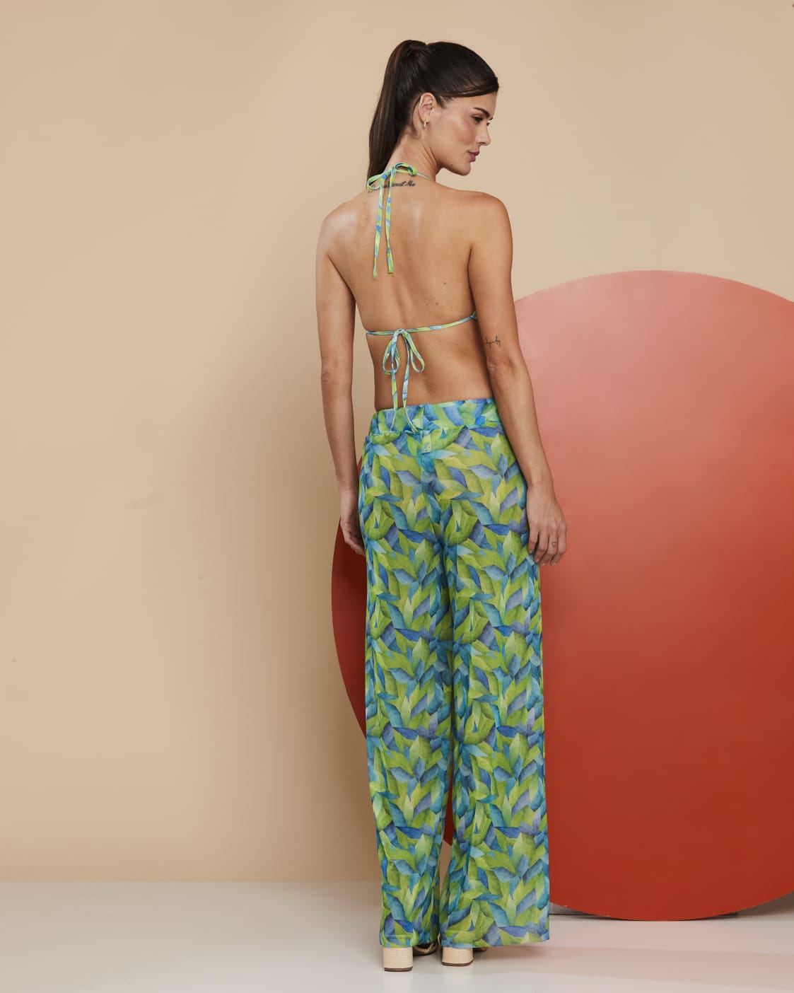 Calça Tule Estampa Folhagem